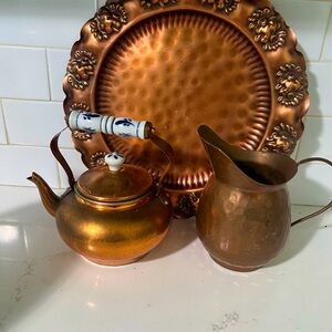 Antique vintage copper set of kettle tray snd vase
